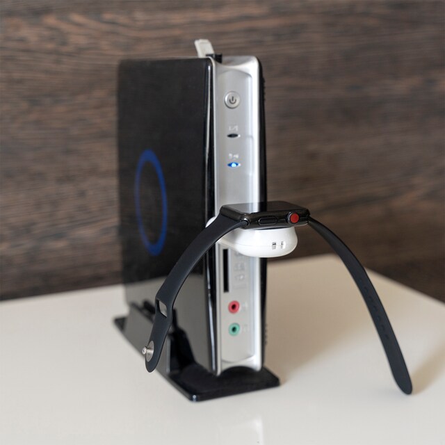 Charging apple watch Charging apple watch