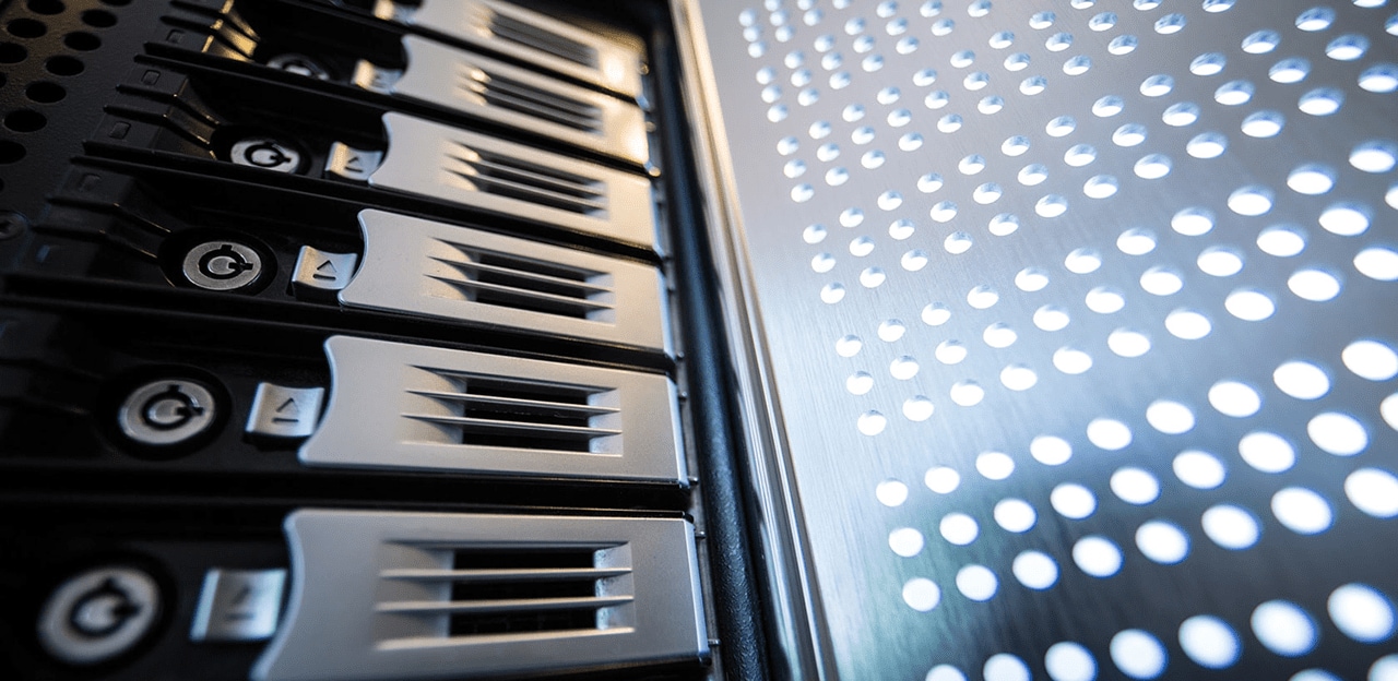 Exclusive Technology Seamless integration, robust data protection and optimal performance for NAS systems under heavy demand. Exclusive Technology Seamless integration, robust data protection and optimal performance for NAS systems under heavy demand.