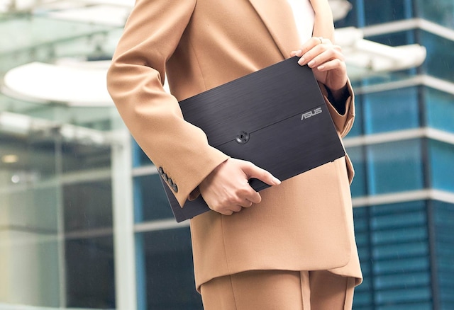 ASUS 16" bärbar bildskärm MB16ACV ASUS 16" bärbar bildskärm MB16ACV